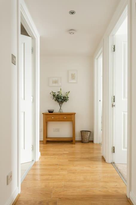 Lux Waterfront 2 Bed Apt, V&A 10Min Walk, St Andrew'S Golf 25Min Drive Дънди Екстериор снимка
