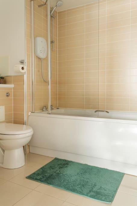 Lux Waterfront 2 Bed Apt, V&A 10Min Walk, St Andrew'S Golf 25Min Drive Дънди Екстериор снимка